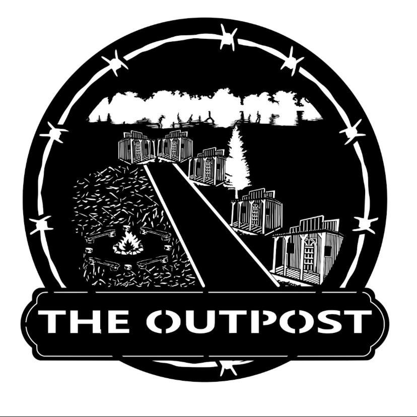 The Outpost Hotel Grand Rivers Exterior photo